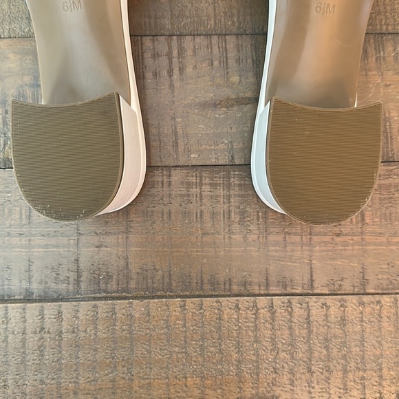 Marc Fisher Calvie Sandal - Picture 9 of 11